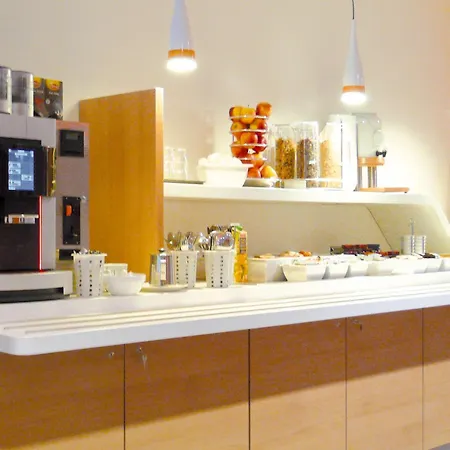 Отель Ibis Budget Bonn Sued 2*