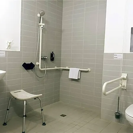 Hotel Ibis Budget Bonn Sued 2*