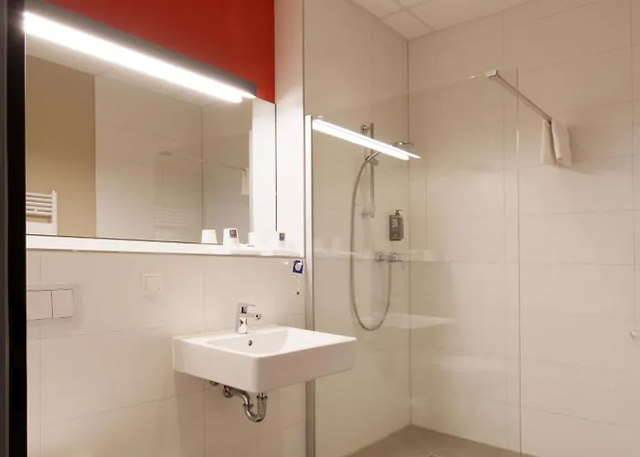 Ibis Budget Bonn Sued 酒店